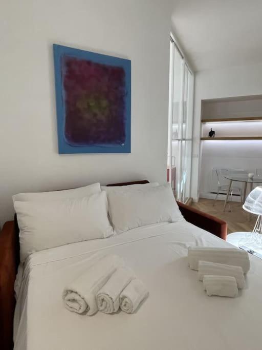 شقة Short Rent Luxury Flat - Via Veneto روما المظهر الخارجي الصورة