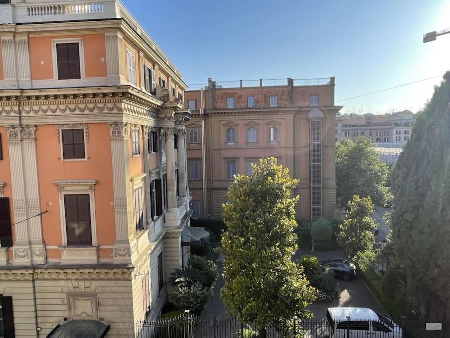شقة Short Rent Luxury Flat - Via Veneto روما المظهر الخارجي الصورة